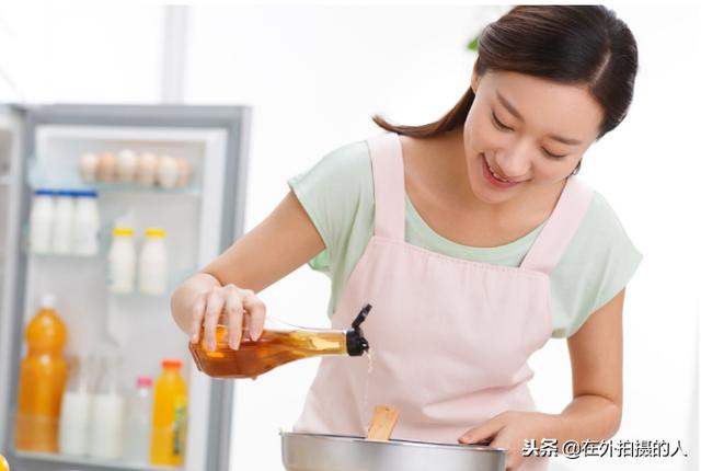 老公嫂子住院我無怨無悔伺候，老公卻說我天生忙碌命，伺候應該的