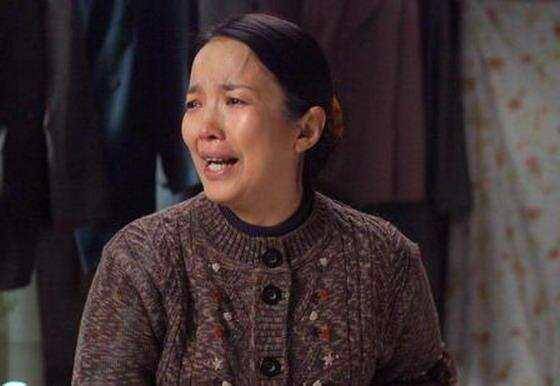 女兒懷孕7個月我去照顧，廚房裡的兩碗麵條，我真傷心了