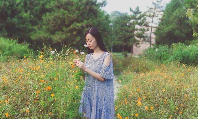 挺著6月大肚照顧骨折的婆婆，去菜市買肉回家偷聽婆婆通話，淚目