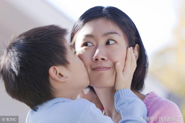 兒子去世一月，兒媳立馬改嫁，婆婆跑去鬧婚禮，見到新郎時傻了眼