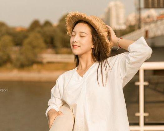 小姑子兩口子來蹭餃子，俺給娃藏一碗，接娃回家打開櫥櫃，蒙住