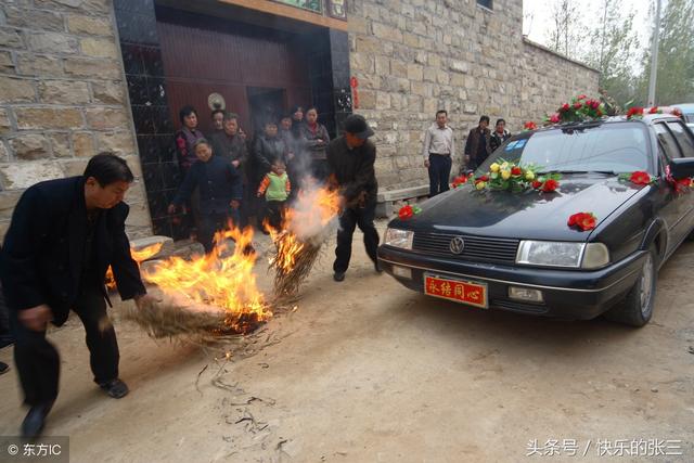 女兒：不分房就不養老；父母：分了你也不會養老，還不如都給你弟