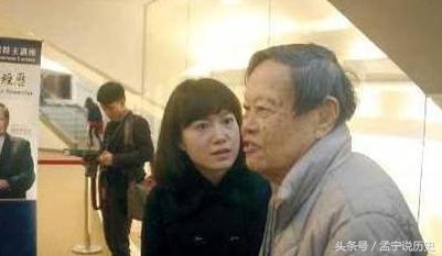 他「82歲時娶28歲嫩妻」轟動社會！沒人看好卻相伴13年，95歲的他說：「我死後你可以...」 
