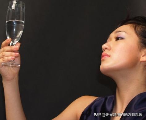 大姑姐懷孕後婆婆讓我照顧，我拒絕後被丈夫反手抽了我一巴掌