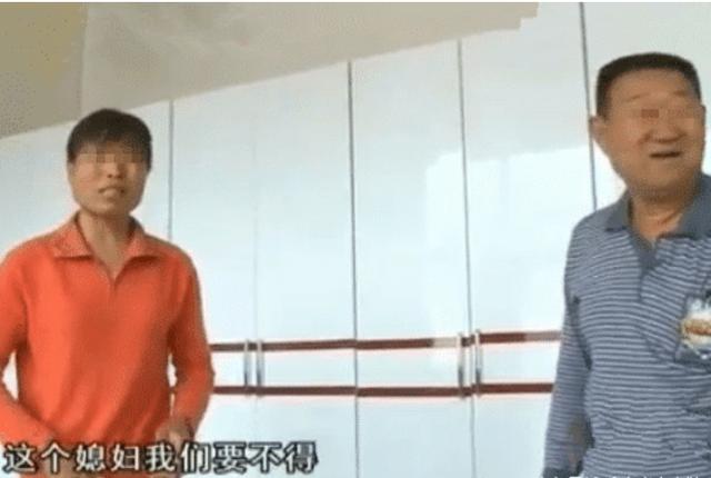 剛結婚四天就被趕出家門，女子要說法被拒，婆婆：你才是厲害角色