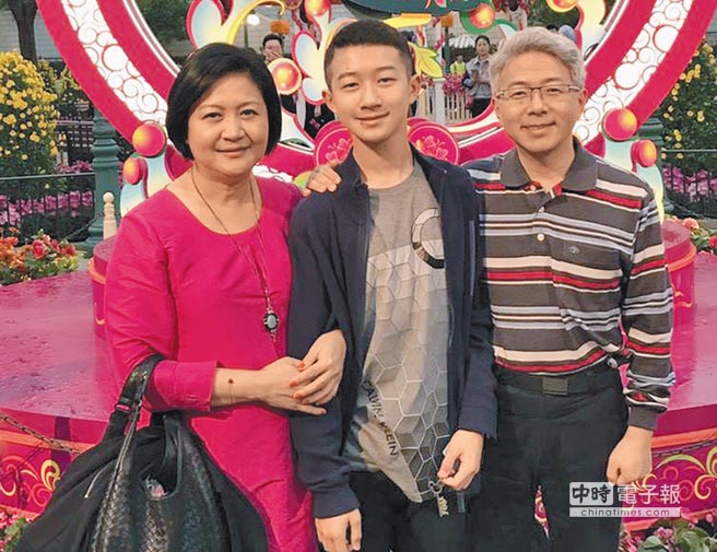 韓國媳婦難當！崔佩儀結婚「夫家不給聘金」全自掏腰包　她甚至為愛飛奔美國「向婆婆下跪哭求」