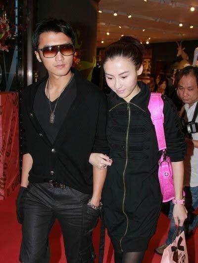 王菲謝霆鋒相戀多年，為何不願結婚生子？閨蜜劉嘉玲道出了真相