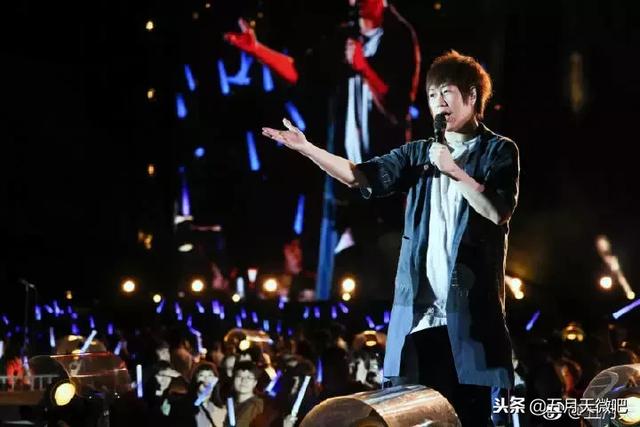 佼哥直言怪獸寫的比阿信好，五月天×黃子佼《Live&amp;life》首唱