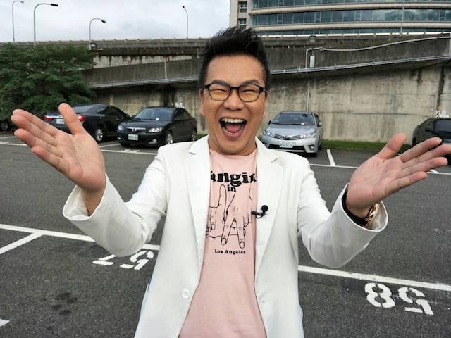 賓士被ㄟ到！沈玉琳決定不索賠「心軟放過泊車弟」　直到某天才發現「對方竟是救星」：好心有好報