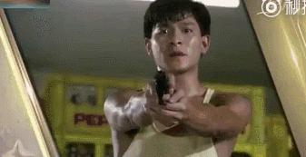 57歲劉德華崩潰痛哭：拿命在拼的人，都欠自己一句抱歉