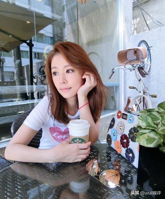林心如的少女人設再次「破功」，相比顏值，她的鼻子更引人注意