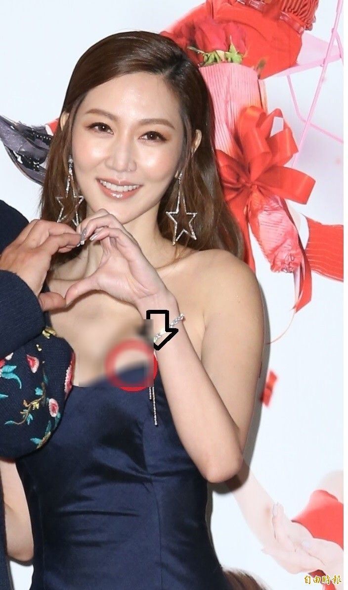 曾莞婷出席首映會禮服滑落...！收到照片秒哭：又要被炒作！