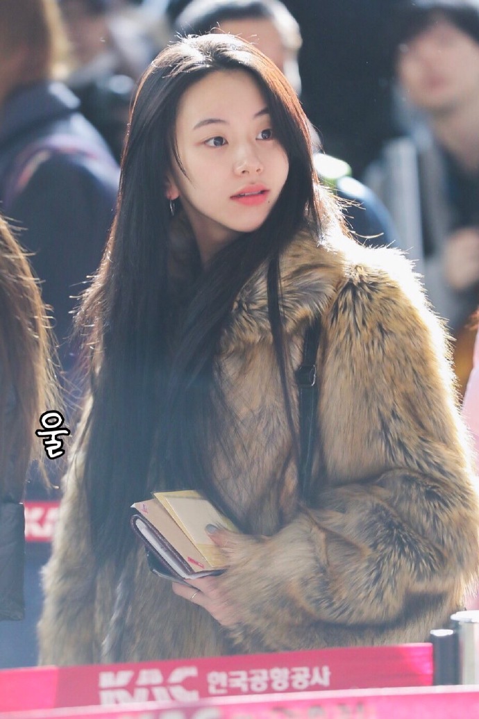 [TWICE][新聞]181229 12月偶像組合品牌評價排名出爐年末TWICE獲得四位