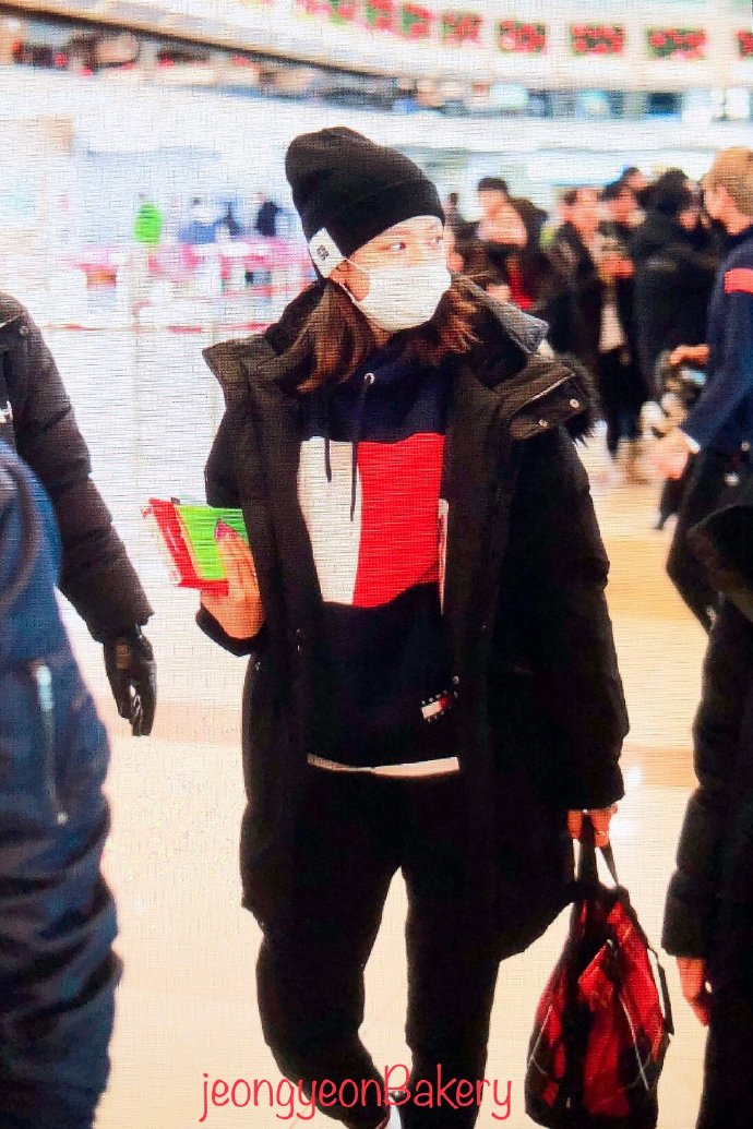 [TWICE][新聞]181229 12月偶像組合品牌評價排名出爐年末TWICE獲得四位