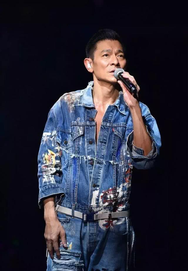 多年未見的明星都現身劉德華演唱會 女神們都有著三十年不變容顏