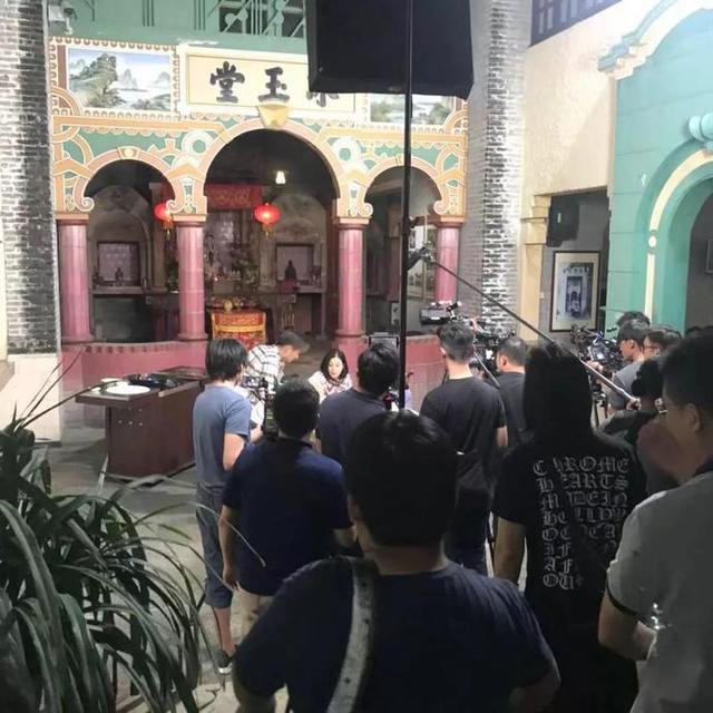 汪明荃謝賢謝霆鋒相聚鋒味順德萬家樂專場，3人親密關系意外曝光