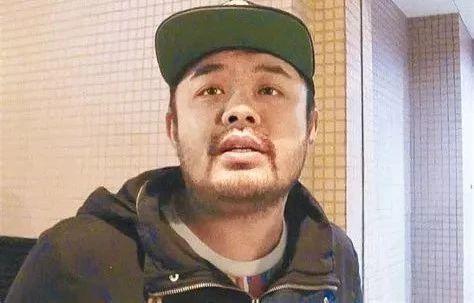 右耳突然完全失聰！ 39歲男藝人自爆一天工作22小時：太累 