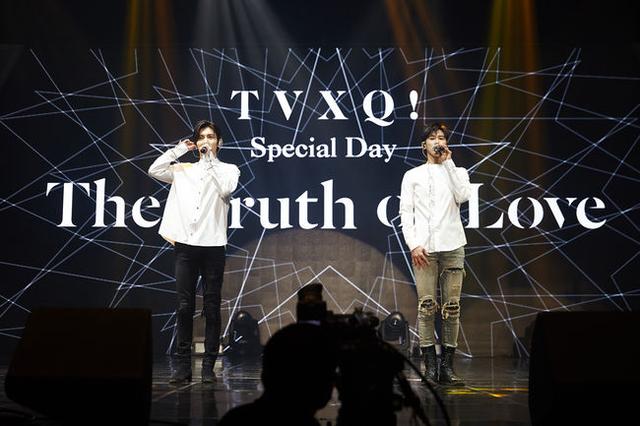 出道十五周年，東方神起在粉絲見面會上說的這些話，真的很感人！