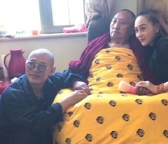李連傑曝兩女兒近照，身材高挑，比媽媽利智還美