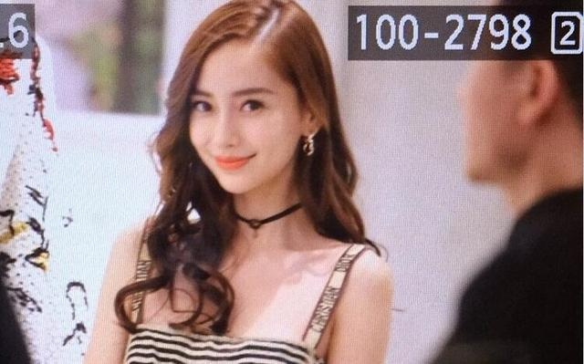 Angelababy這組照片，讓人看得都尷尬，網友：拍的人好噁心！ 