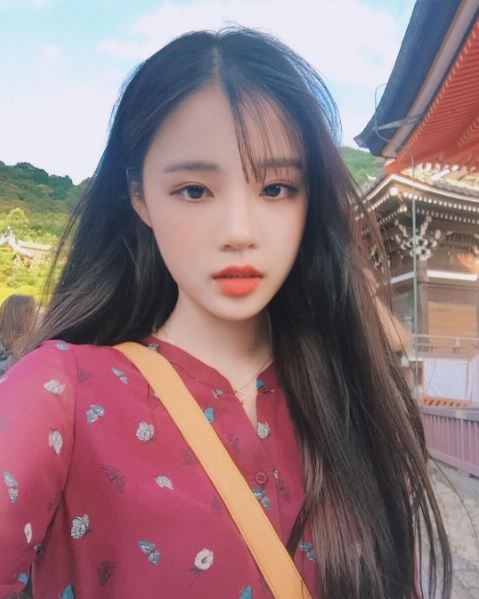 這對「史上最美母女」讓全球網友都戀愛！女兒公開「媽媽年輕美照」後…螢幕前的網友又暴動了！