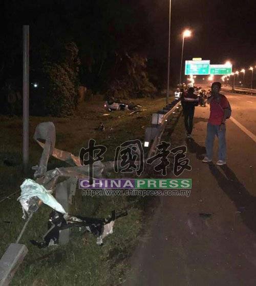 轎車失控！馬賽地連環撞！ 華青當場送命！ 父母緊急回國！