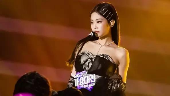 《SBS歌謠大戰》中被討論的重點有哪些？Jennie、Irene還有Kai！