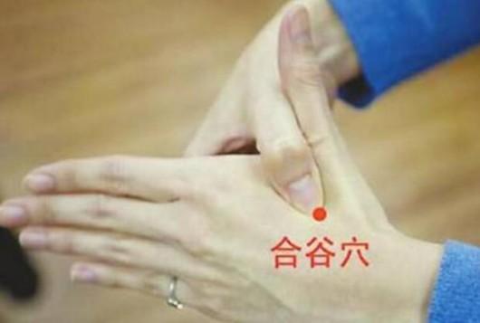 肺不好臉先知，當臉上出現這3種問題，說明你的肺有問題，需警惕