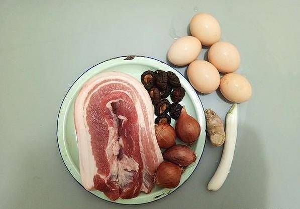滷肉飯做法，簡單好做又下飯，香味撲鼻而來