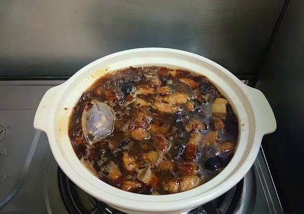 滷肉飯做法，簡單好做又下飯，香味撲鼻而來