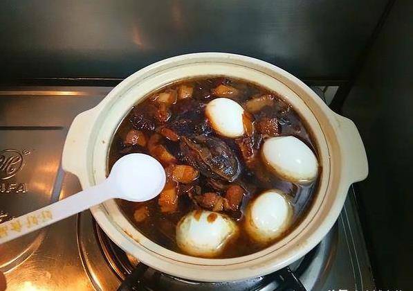滷肉飯做法，簡單好做又下飯，香味撲鼻而來