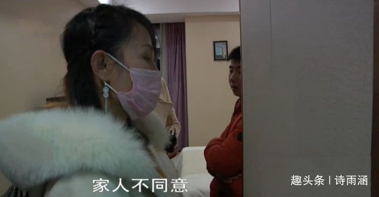 新婚一個月女子就起訴離婚，丈夫苦苦哀求，婆婆：廟太小容不下