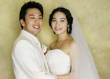 才結婚13天就離婚，老公砍斷她手指，踢死胎兒，她至今仍單身