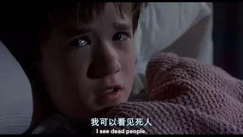 孩子有這3種反常表現，其實是在向媽媽發出求救信號，你卻一直認為她無理取鬧