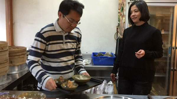 9年前一場意外，女網友被輸了大量的血「才救回一命」！9年後赫然發現當年的恩人竟是「未來老公」？！