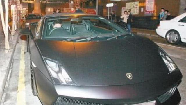 這輛車曾是張智霖的座駕，拍變形金剛都找他借車，現任車主是baby