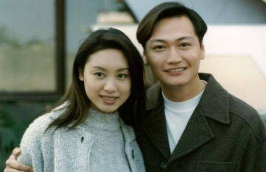 48歲郭可盈曬與林文龍合照，兩人因戲生情相戀23年，女兒繼承美貌