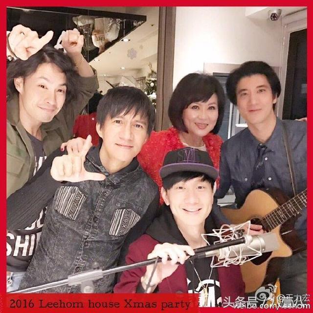 王力宏李靚蕾首曬全家福，倆女兒似雙胞胎，兒子頭髮茂密像小火山！