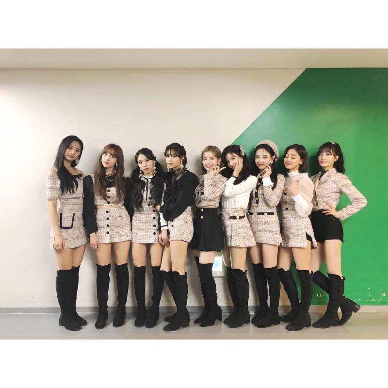[TWICE][新聞]181231 TWICE「Wake me up」受賞日本唱片大賞優秀作品獎…首次獲得該殊榮