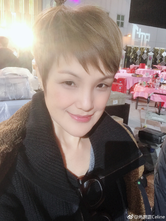【八婆中的八婆?!】TVB御用丑角馬蹄露沒新意, 『張衛健一句話』讓她頓悟~ 網友: 你演得很好!