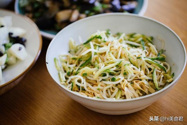豆芽最好吃的15種做法，成本不高卻超級美味，大人小孩都搶著吃