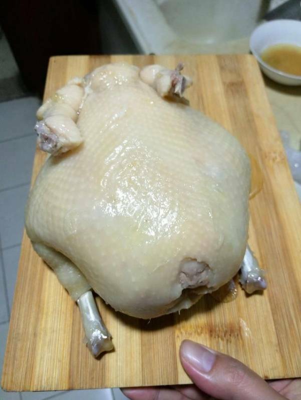 【隔水蒸嫩滑水晶雞】的美味做法!! 
