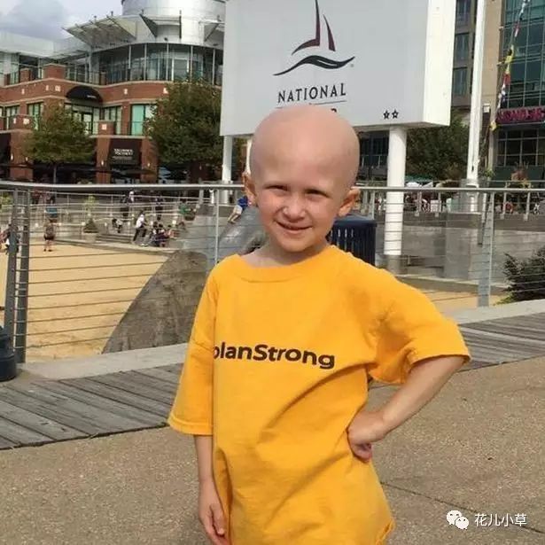 媽媽告訴癌末的兒子「自己要去洗澡」就離開了，等到她推開浴室門