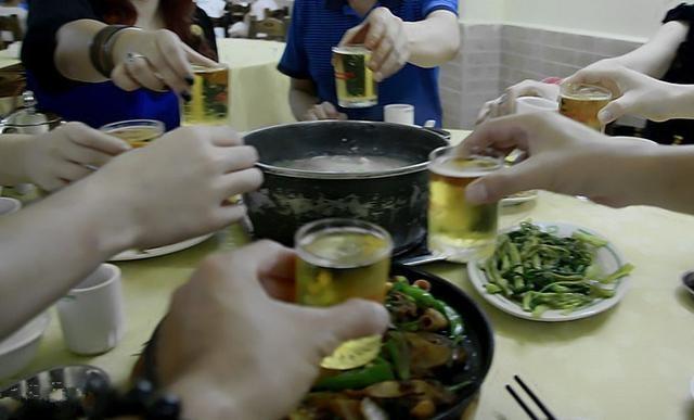 23歲胃癌晚期，醫生說天天吃這三樣誰都容易患癌！