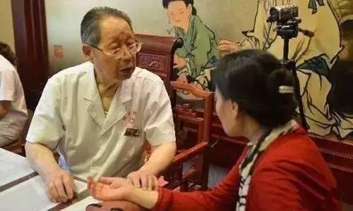 每天搓一搓，讓95歲的他骨密度遠超60歲老人