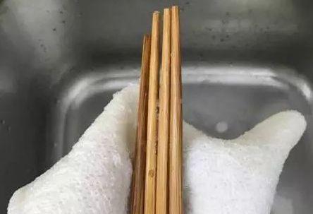 洗完筷子頭朝上還是頭朝下？聰明人都知道，後悔我家做錯了