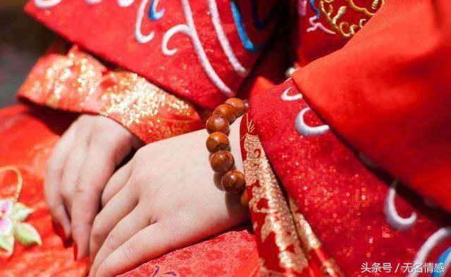 結婚前老公說自己是孤兒，流產後再次懷孕，我才知道老公的秘密
