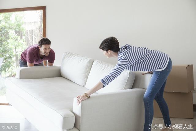 給你五萬，把你娘家的拆遷房過戶一套給小叔子，我們又不白要！