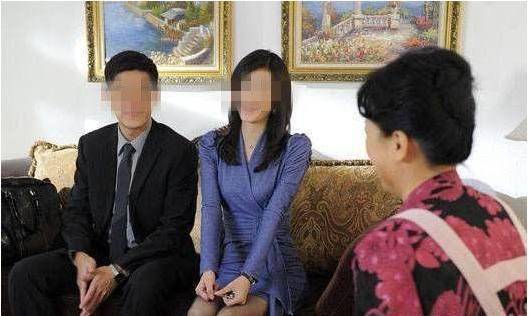 過年兒子帶女友回家，我將她趕出門，走後她發來簡訊，我眼前發黑