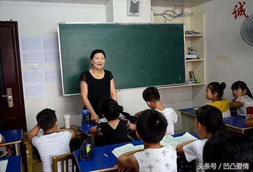 婆婆：誰給我們養老我就把財產留給誰！大姑姐：不稀罕！